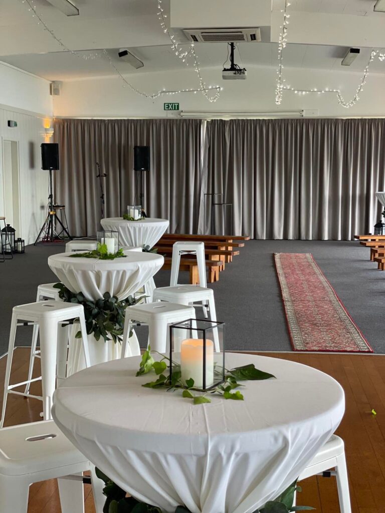 Bar Lenders Dressed With Bench Seats